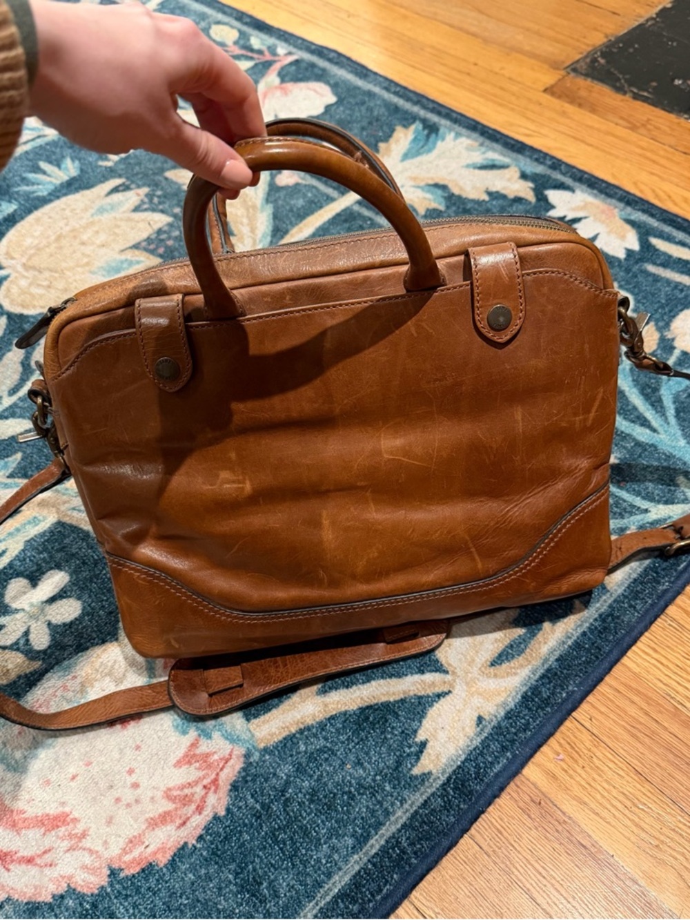 FRYE Logan slim zip leather briefcase | lightly used, excellent condition